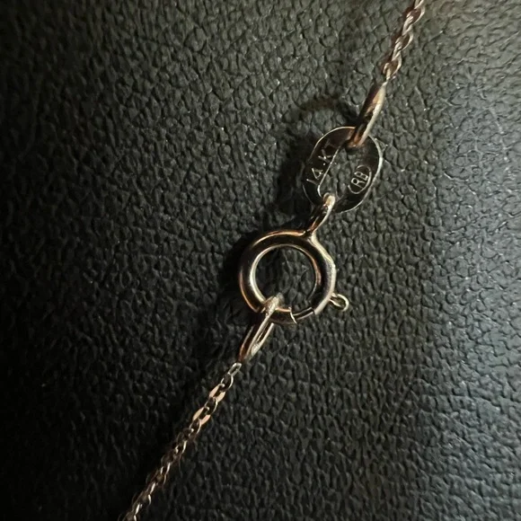 Sold -carat natural diamonds -Dazzling white gold Heart Necklace - Picture 5 of 6